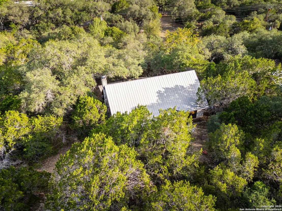Photo of 1177 RIVER RD