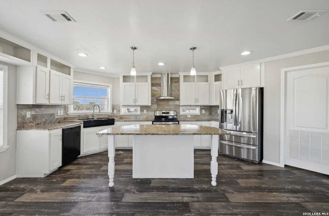 Photo of 12652 Bernhardt