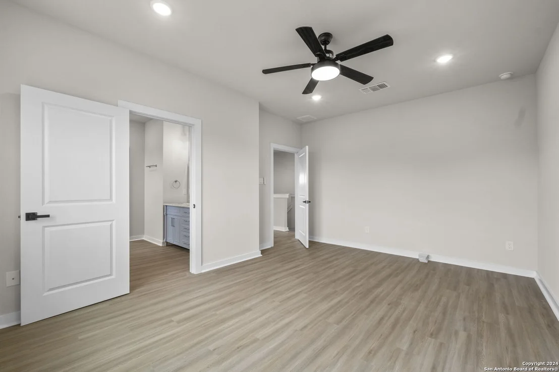Photo of 8903 TWINCREEK FARM