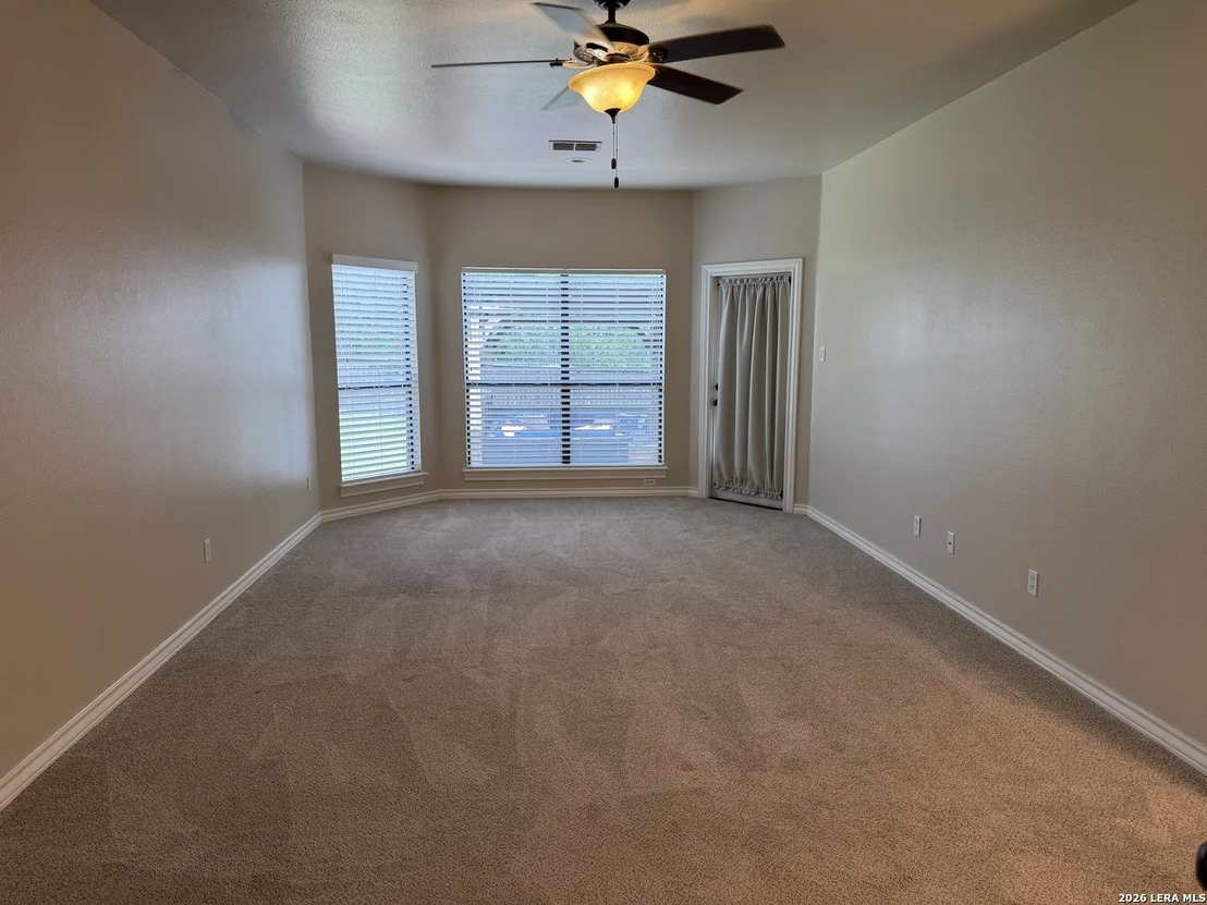 Photo of 1202 Hymeadow