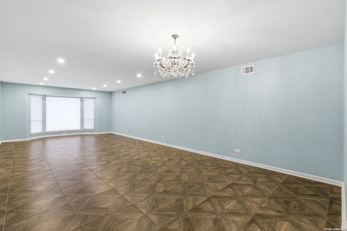 Photo of 105 Cobblestone
