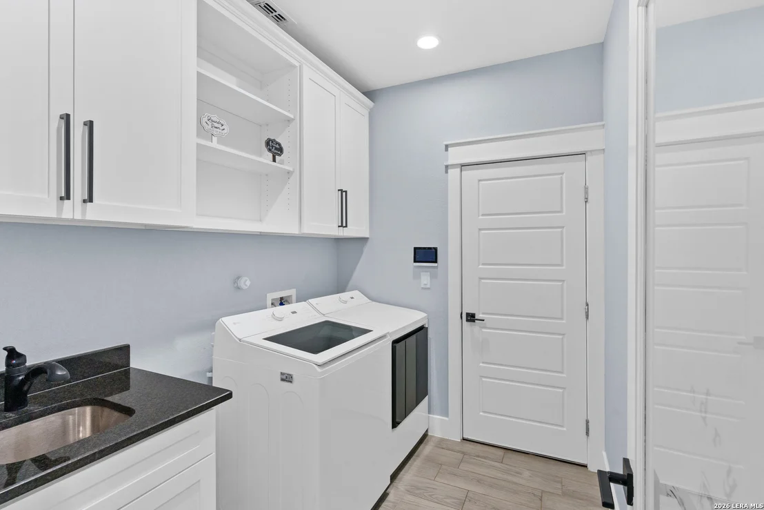 Photo of 9991 Crow Ln