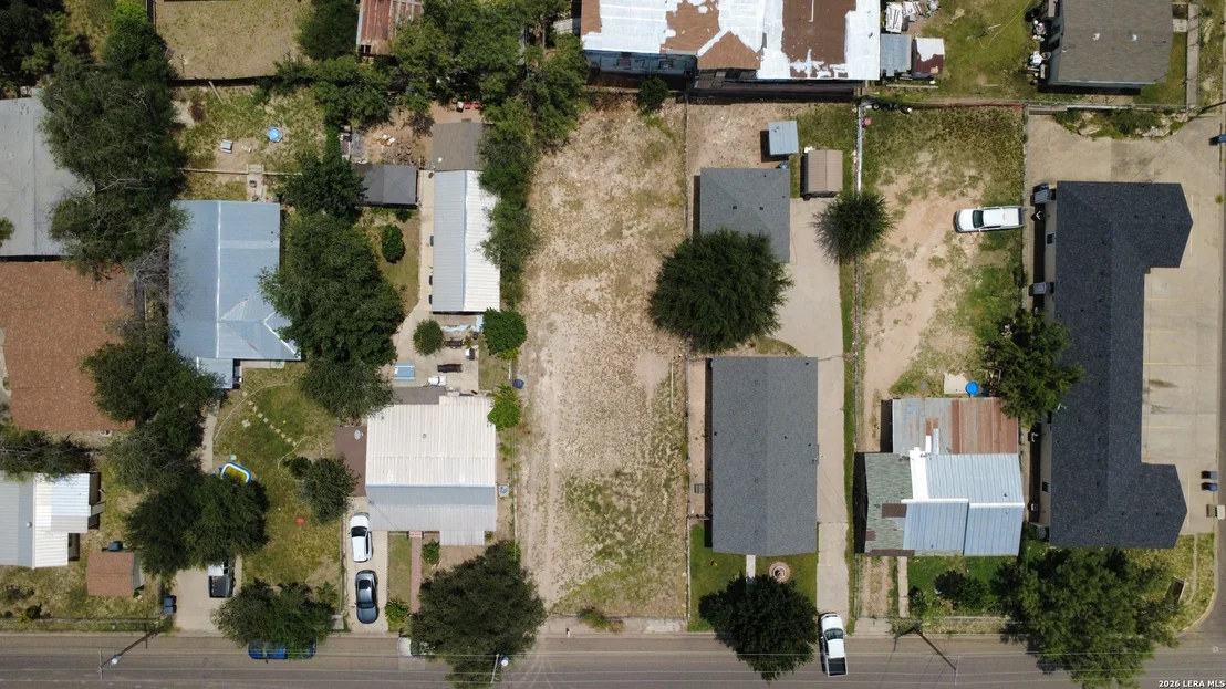 Photo of 246 N COMAL ST
