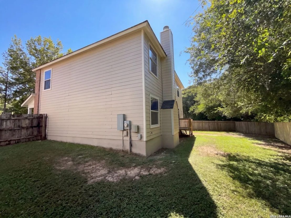 Photo of 10155 Cedarcliff