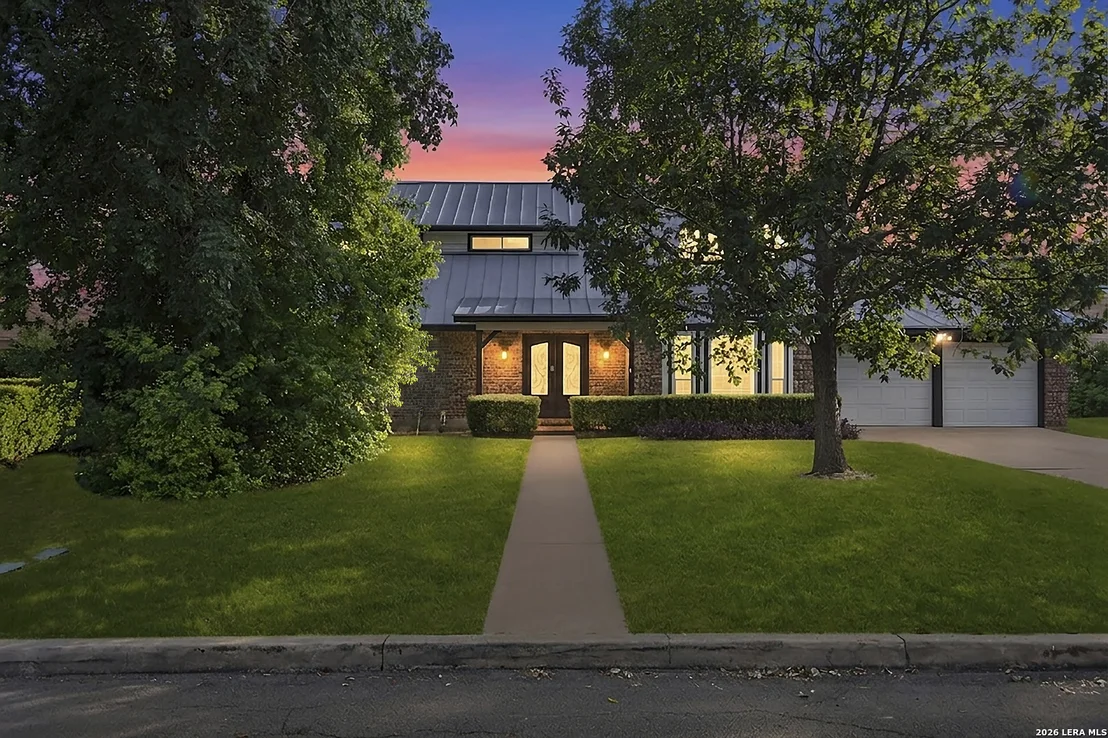 Photo of 10807 Mount Ida