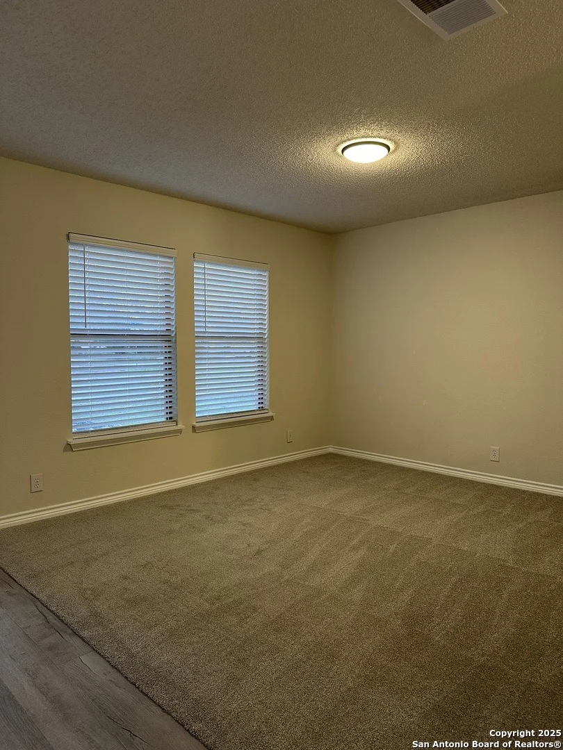 Photo of 2926 Moss Plain