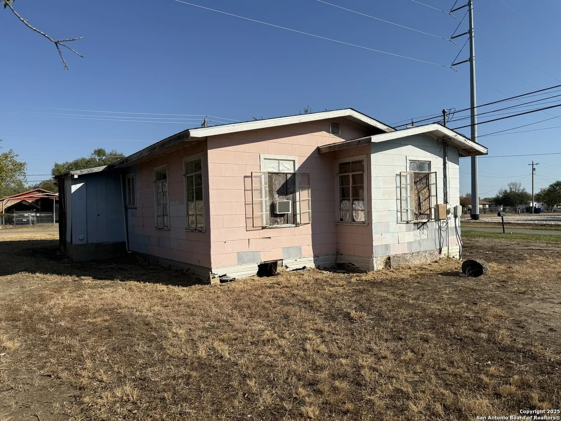 Photo of 2016 Brown