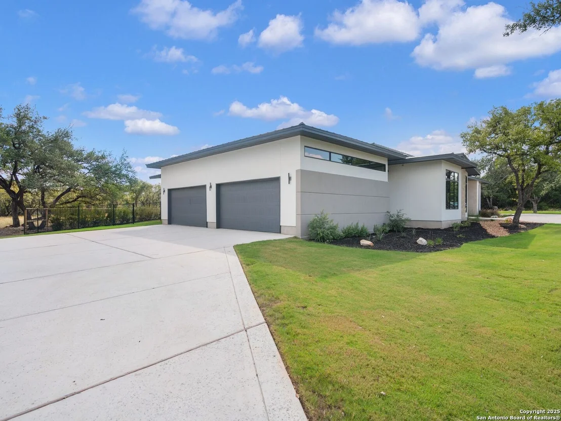 Photo of 20 Wellesley Loop