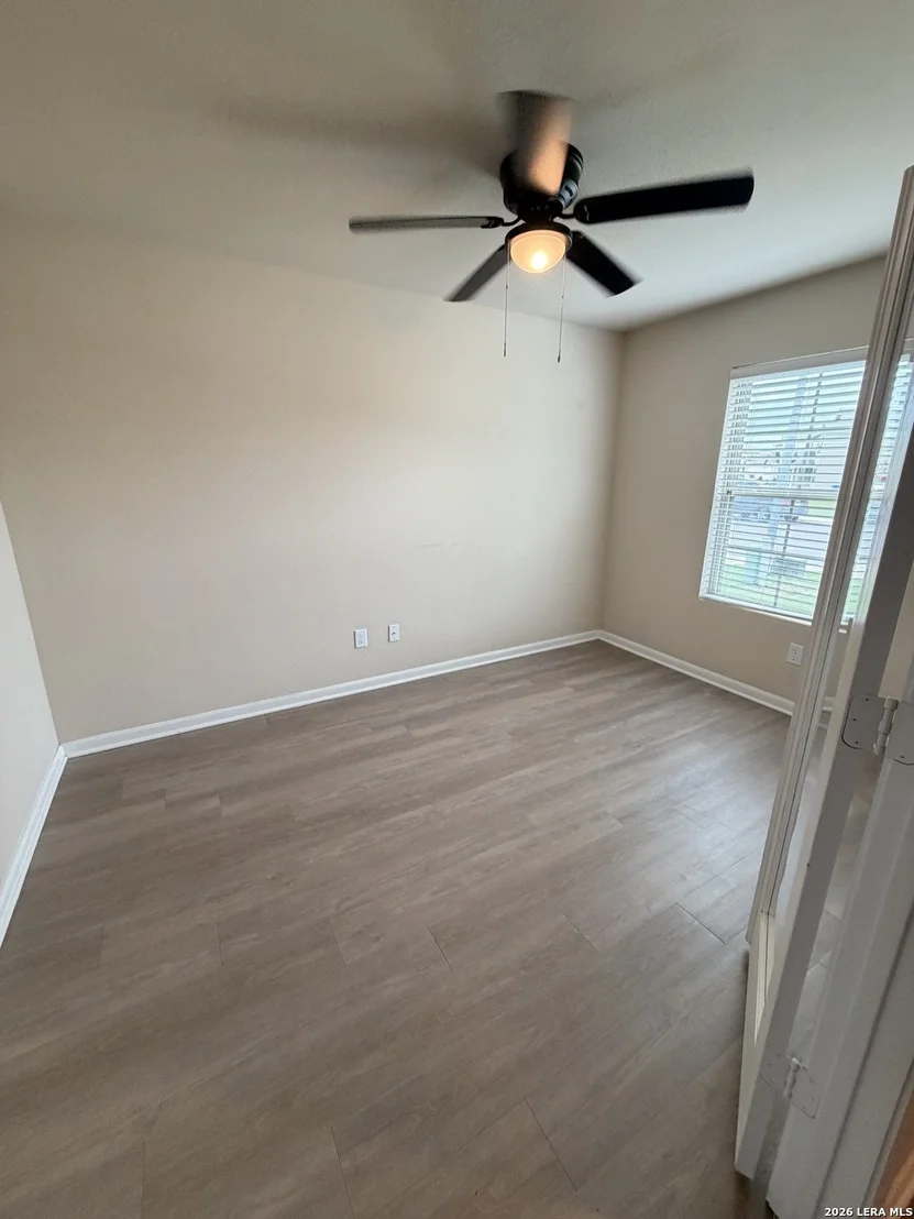 Photo of 810 Retama