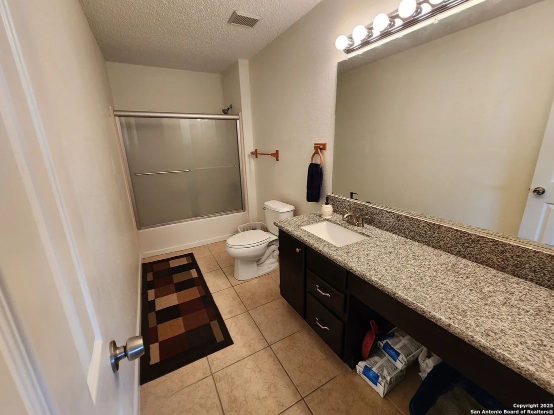 Photo of 6811 Cypress mist
