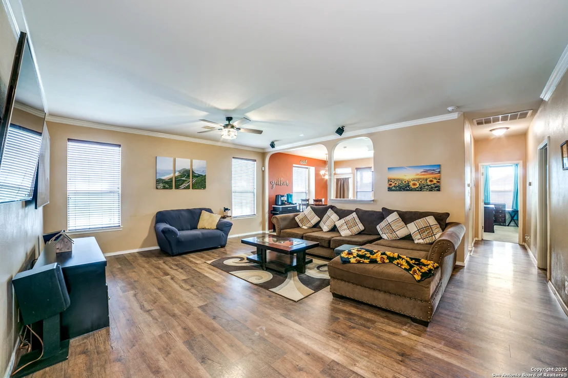 Photo of 9110 Feather Bluff