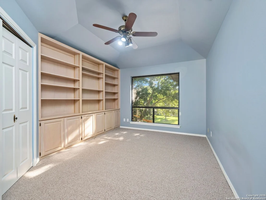 Photo of 332 Towne Vue