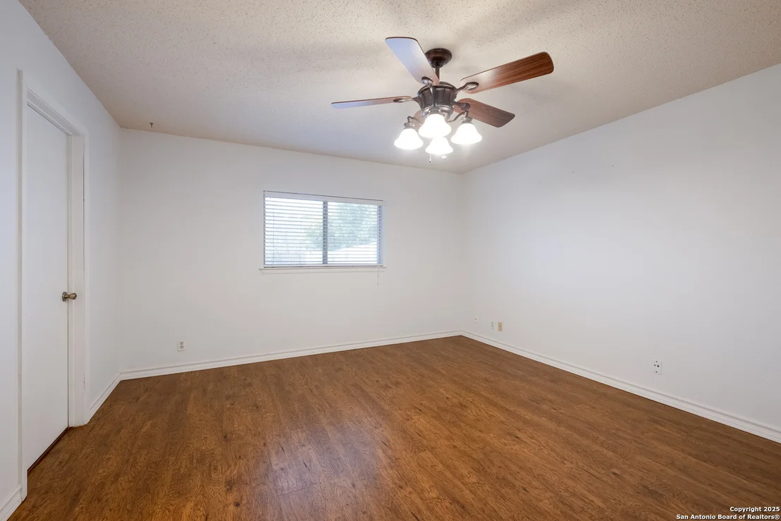 Photo of 9731 Addersley
