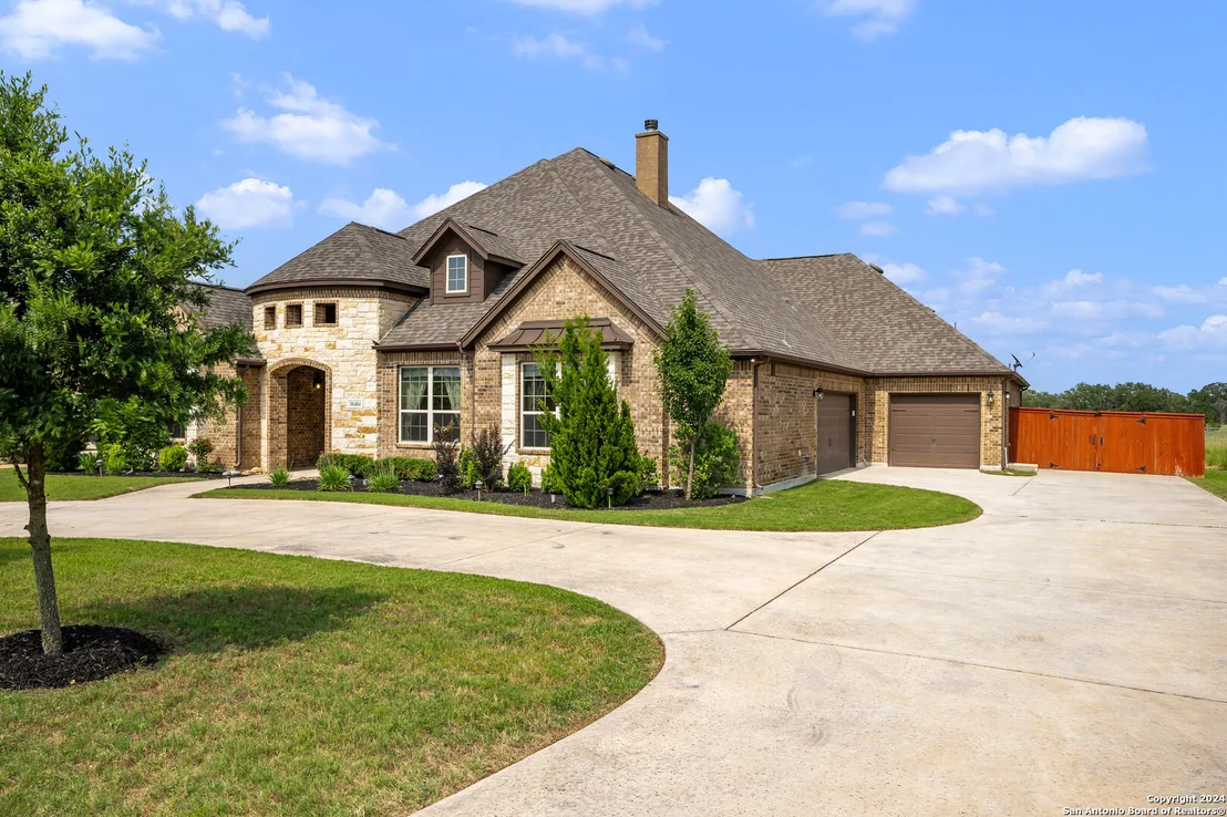 Photo of 30484 Setterfeld Circle