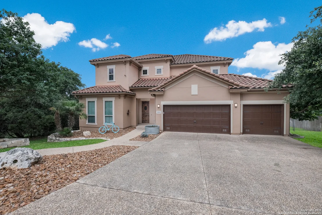 Photo of 25131 ESTANCIA CIR