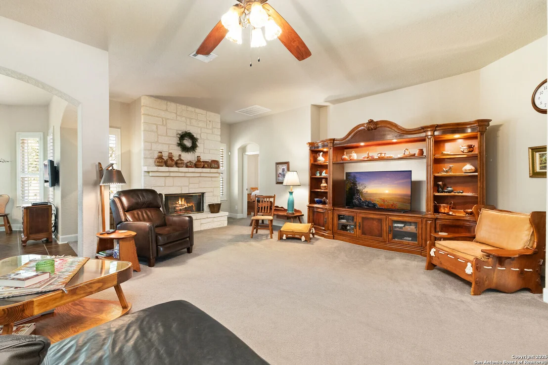 Photo of 436 hidden springs