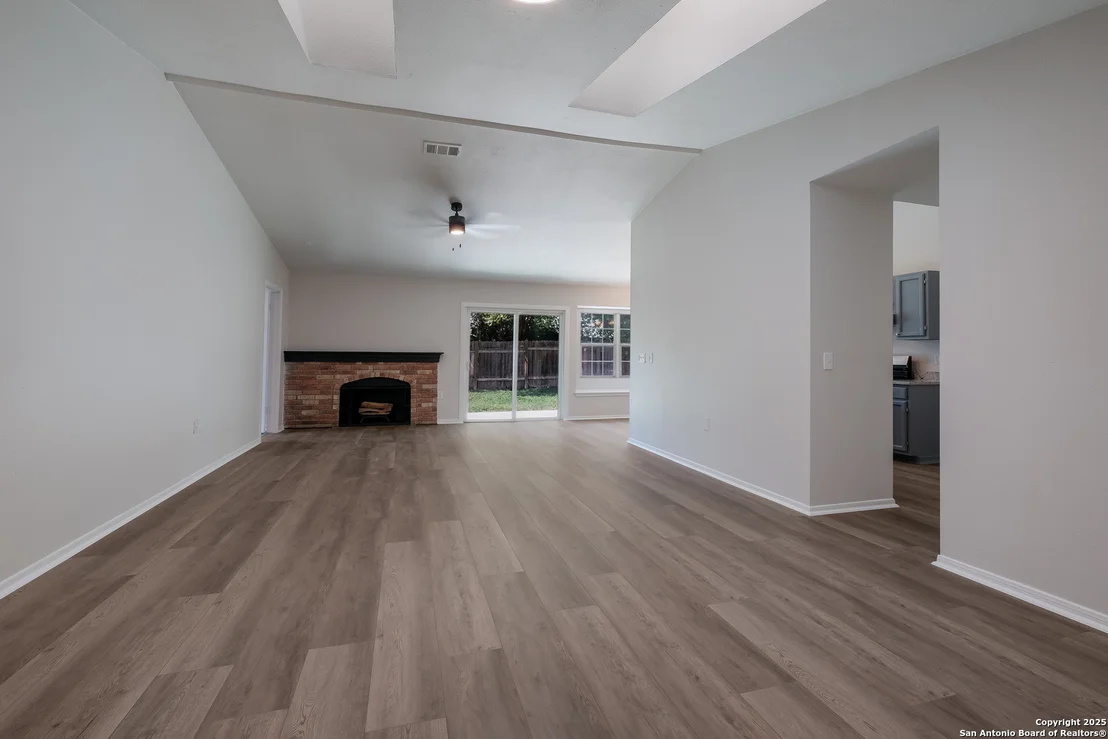 Photo of 9455 Greens Pt