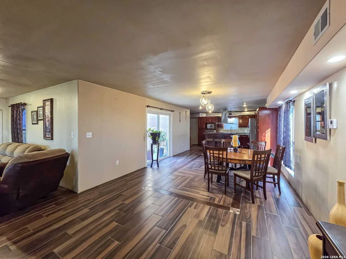 Photo of 139 Calle Alegre