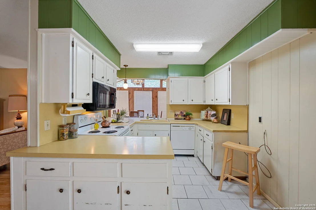 Photo of 7038 Forest Meadow