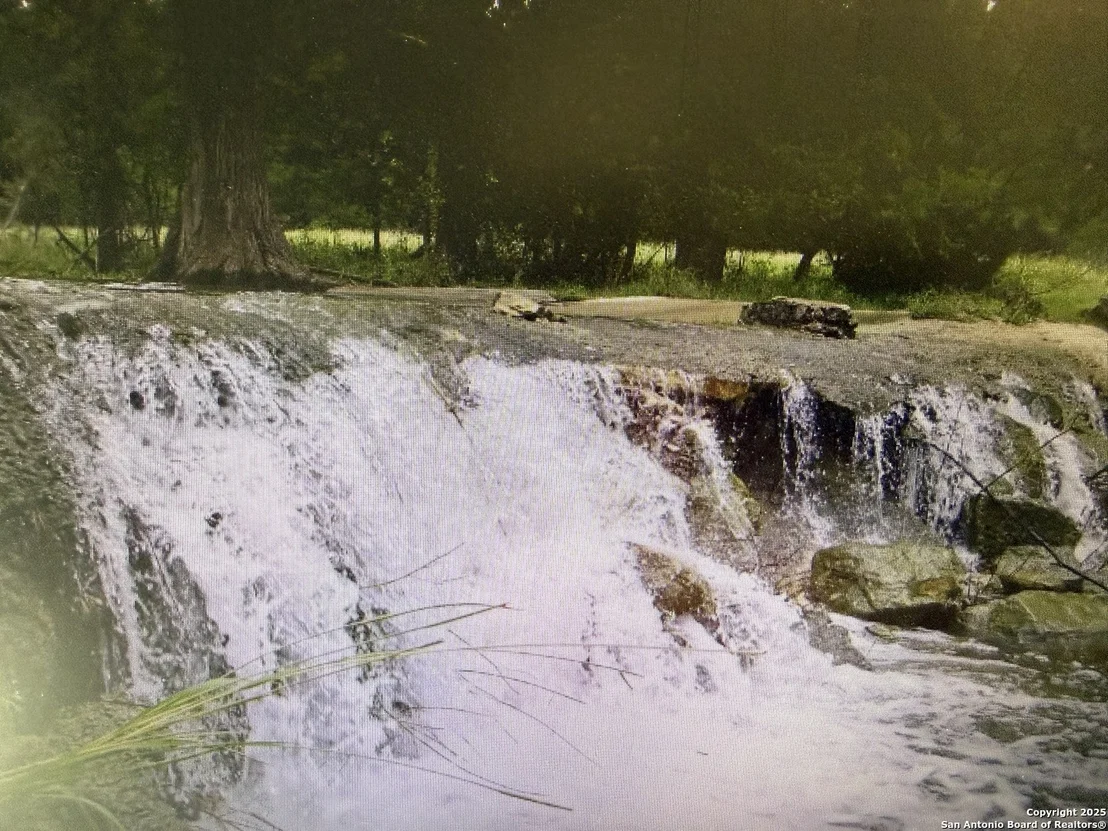 Photo of 1724 Cave