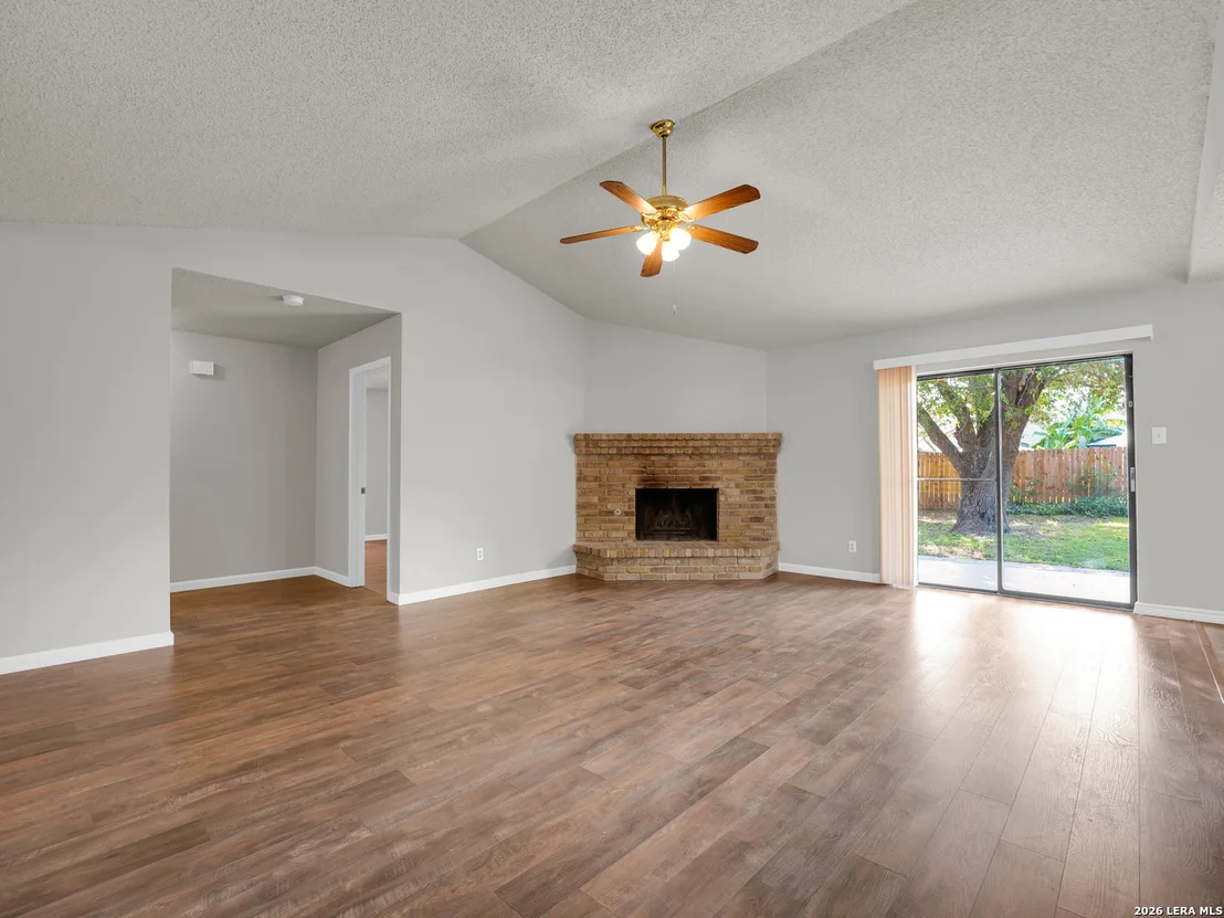 Photo of 7103 Gallery Rdg