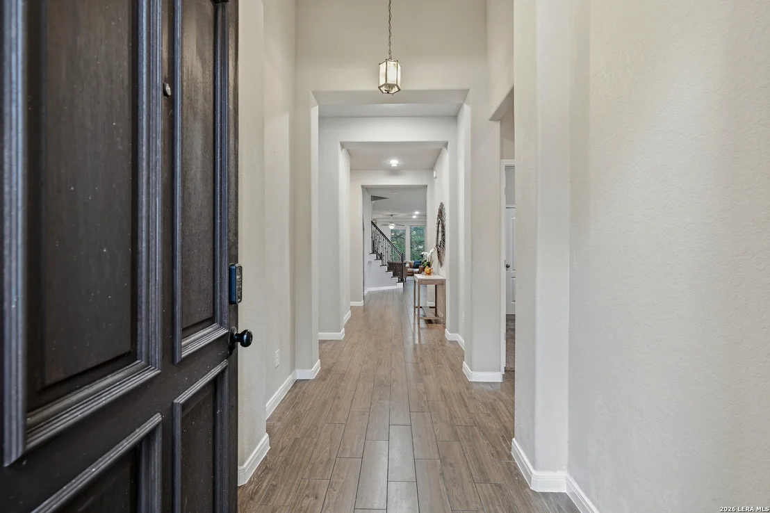 Photo of 21106 Capri Oaks