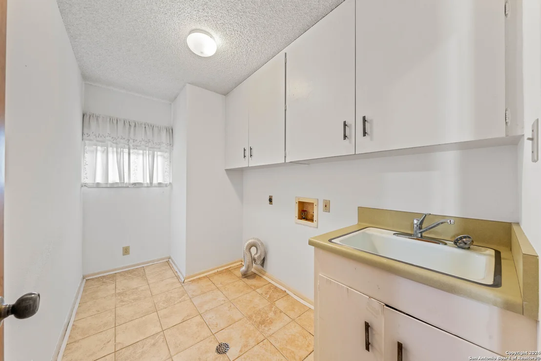 Photo of 6318 CYPRESS CRK