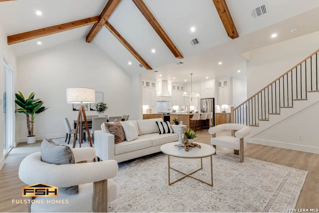 Photo of 206 Roaring Creek
