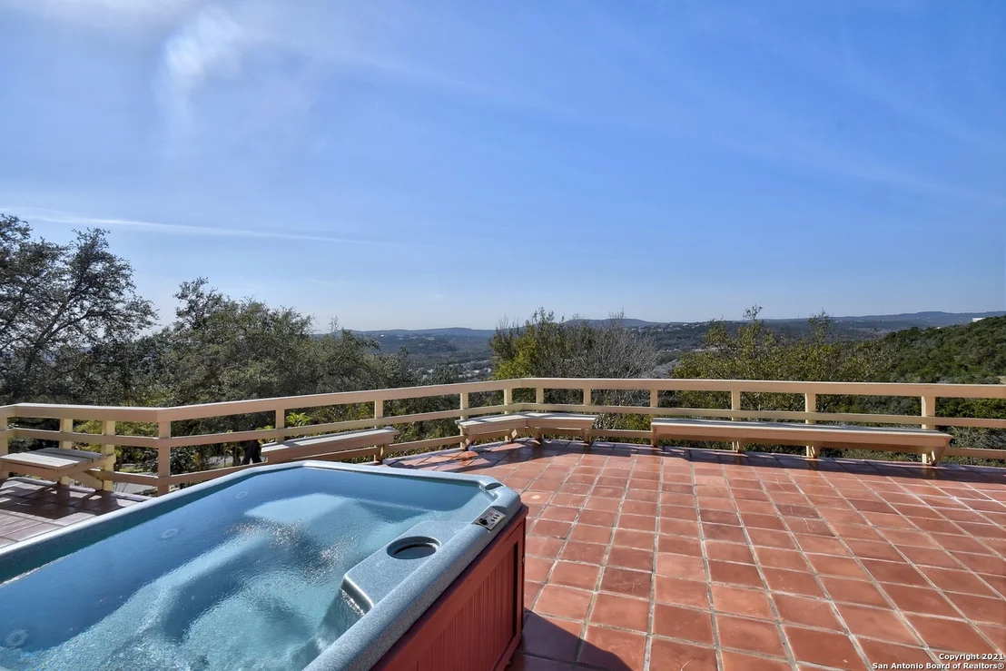 Photo of 17050 Sunridge Pt