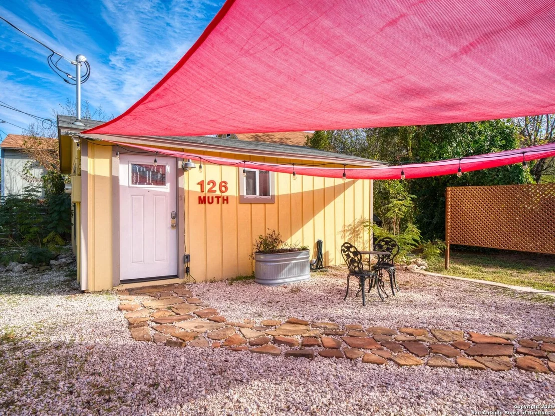 Photo of 126 MUTH