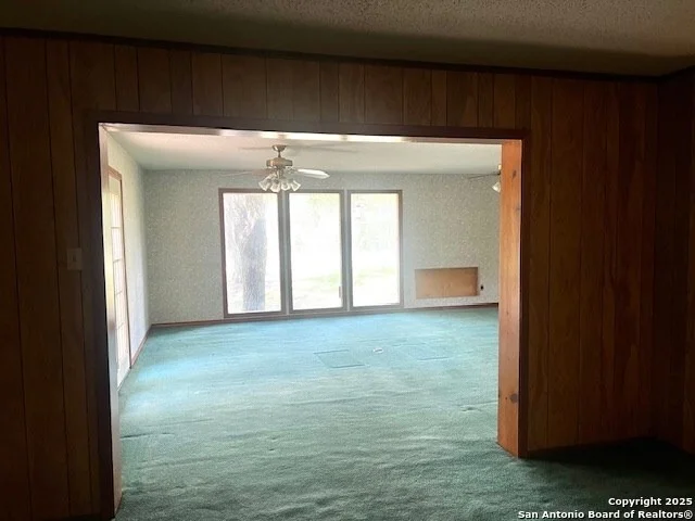 Photo of 901 Newhall