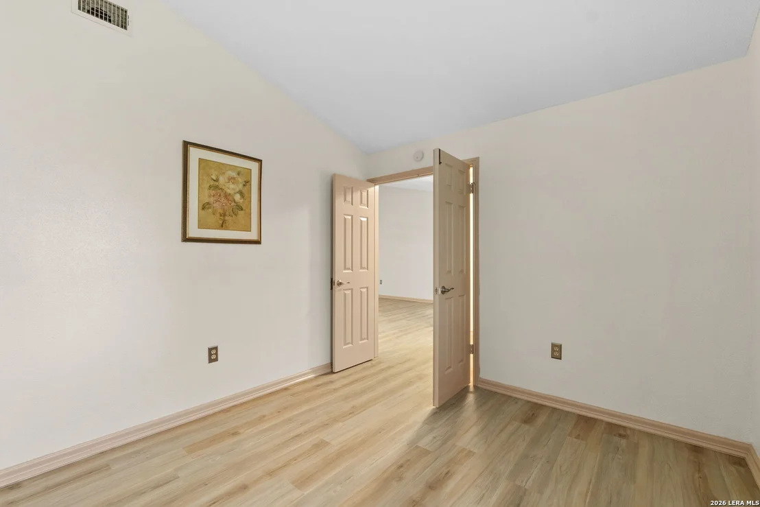 Photo of 3632 FOX RUN