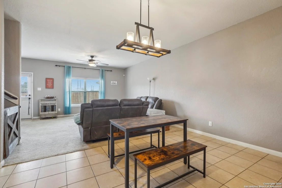 Photo of 6714 LUCKEY TREE