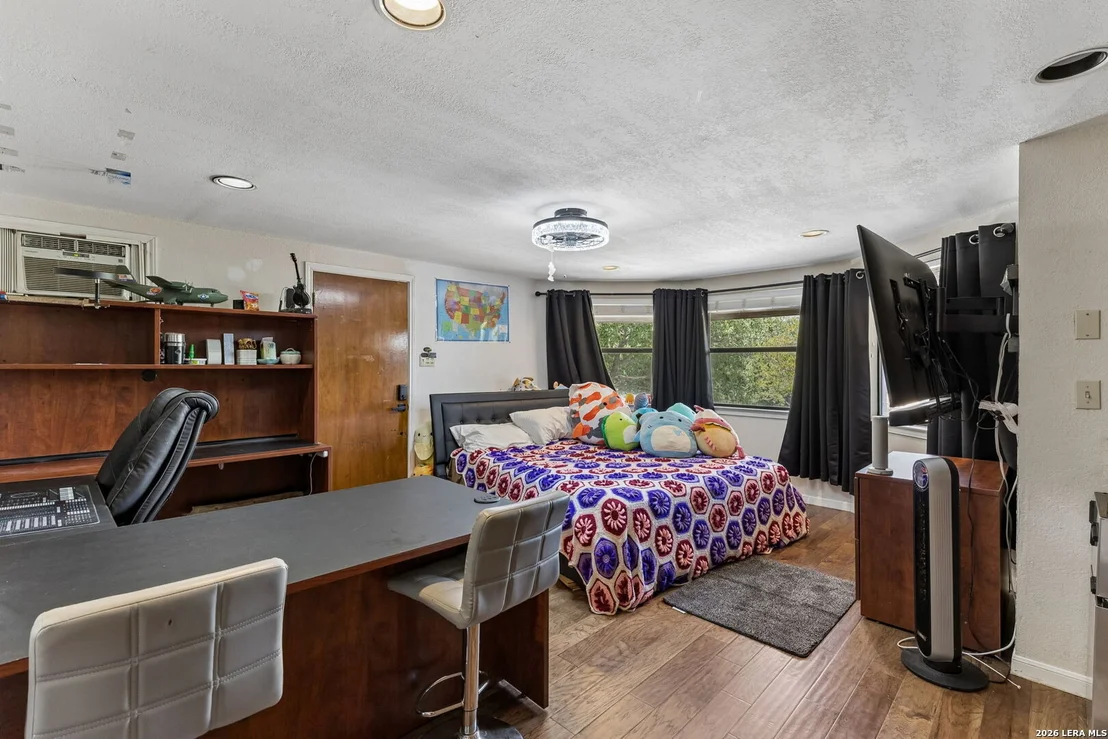 Photo of 157 Lorne