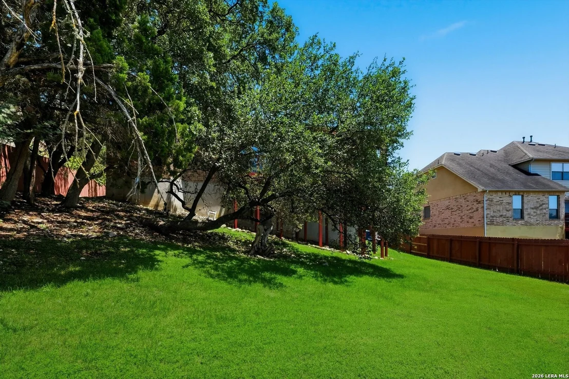 Photo of 3719 Sunset Cliff