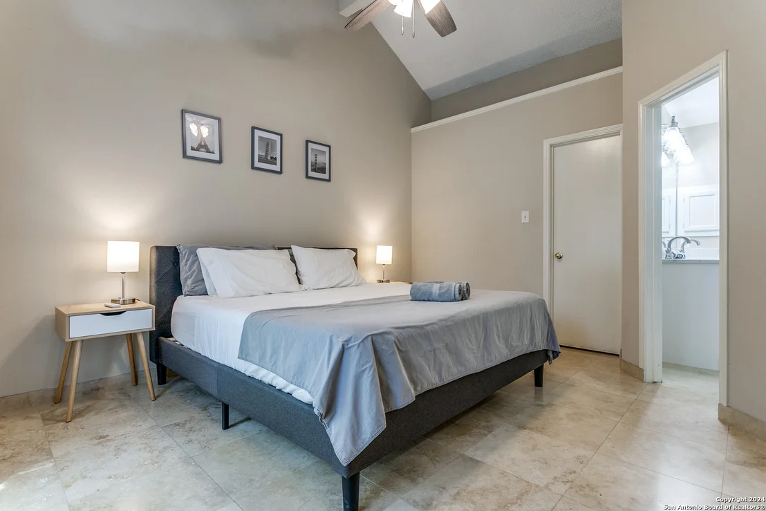 Photo of 8113 FOREST DAWN