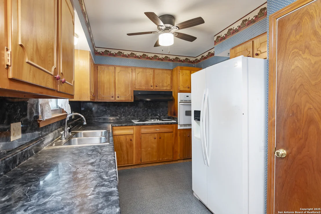 Photo of 606 Serenade