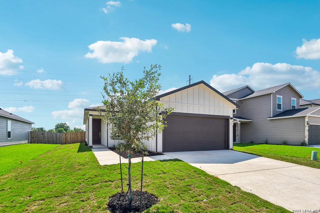Photo of 4125 WOODSIDE DR
