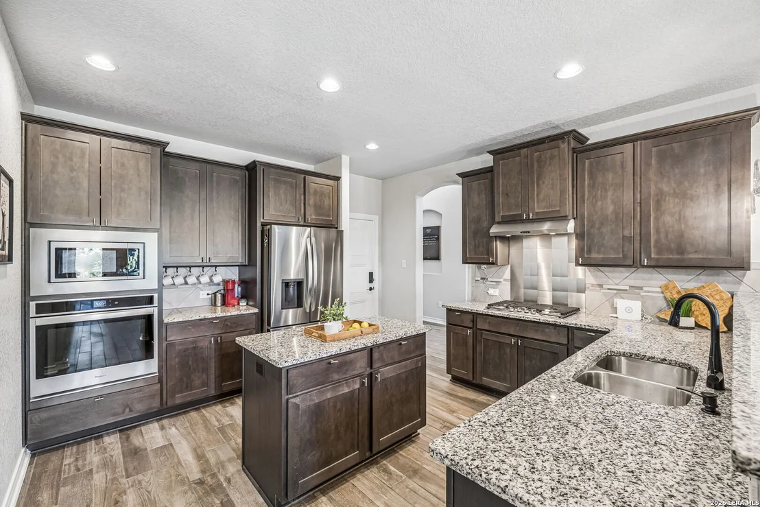 Photo of 3586 KING TERRACE