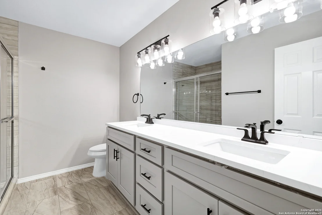 Photo of 10316 ROYAL MEADOWS