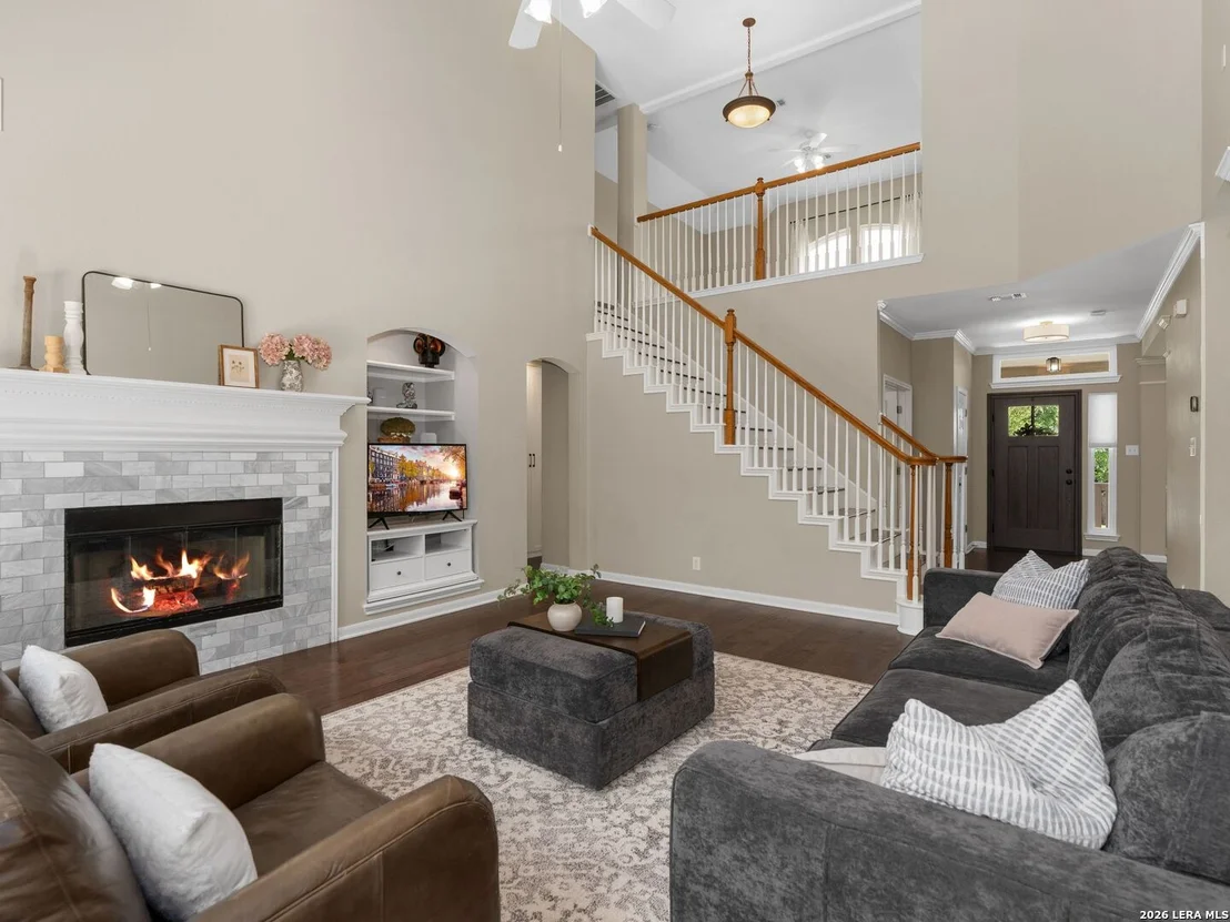 Photo of 2615 Rogers Bluff