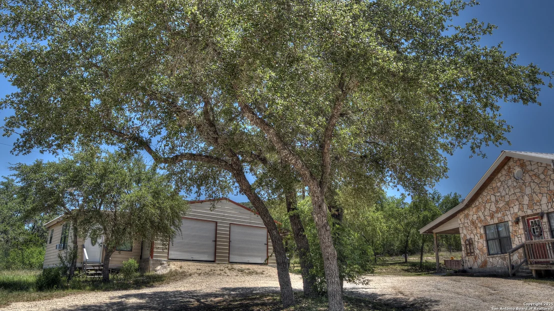 Photo of 121 David Rankin Rd
