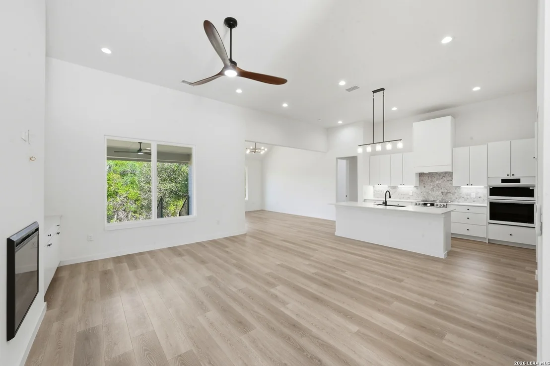 Photo of 328 Compass Rose