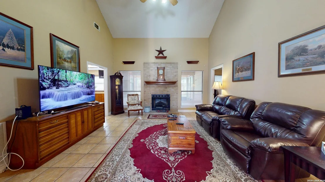 Photo of 1108 Sunrise