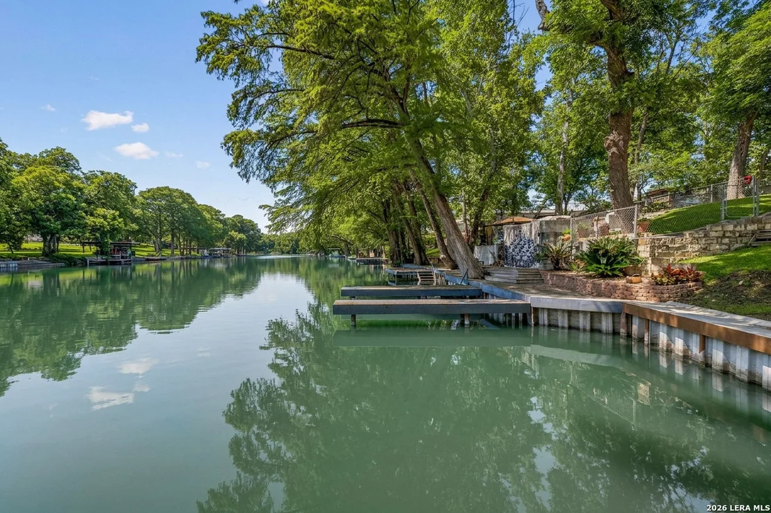 Photo of 628 CYPRESS RDG