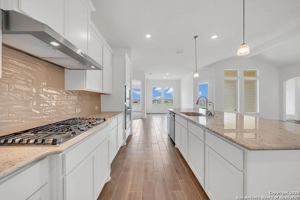 Photo of 5306 Guston Hall