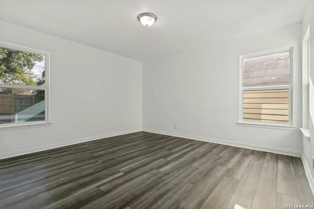 Photo of 451 Hialeah Ave