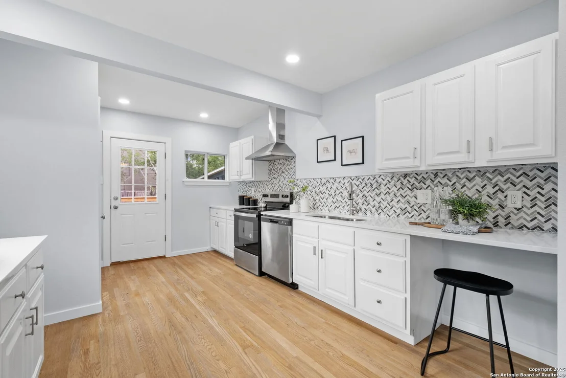 Photo of 131 New Haven