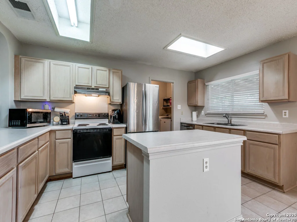 Photo of 6534 Beech Trail