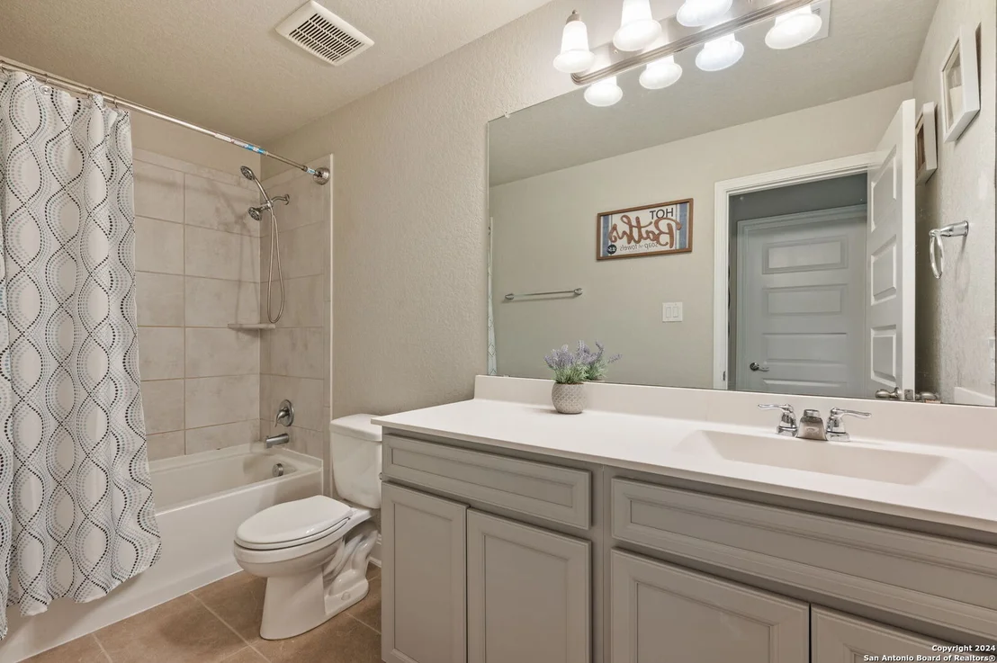 Photo of 232 WICKERSHAM